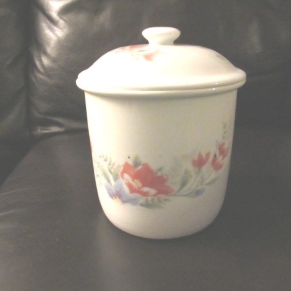 Cookie / Sugar/dry Goods Ceramic Jar - Picture 1 of 8